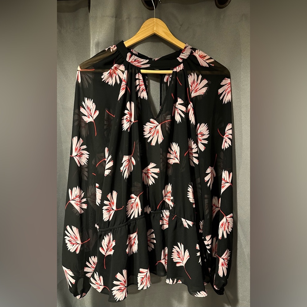 Women’s Express Sheer Peplum Style Floral Long Sleeve Top - Size XL